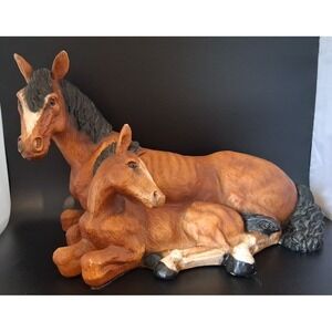 Vintage Mother Colt and her‎ Foal 1988 Universal Statuary Corp. #876
